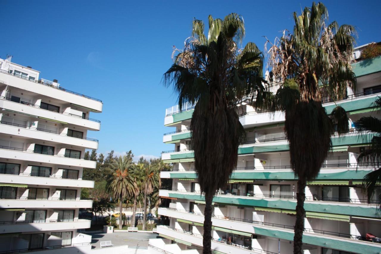 Apartamentos Aventura 살루 외부 사진