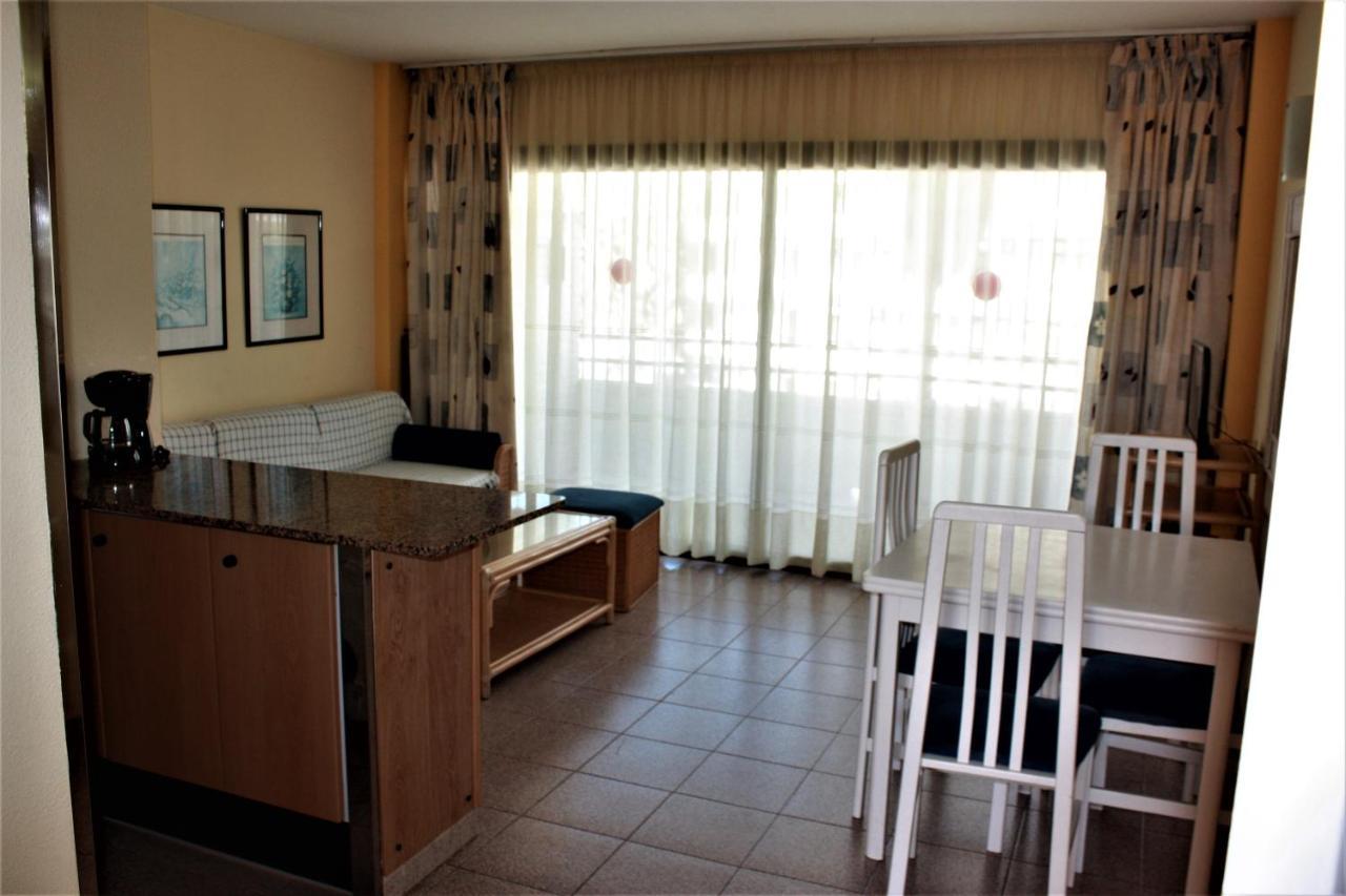 Apartamentos Aventura 살루 외부 사진
