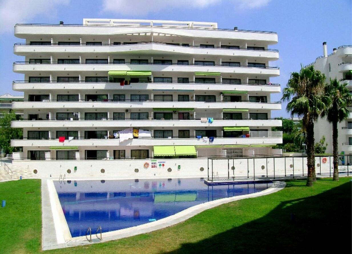 Apartamentos Aventura 살루 외부 사진
