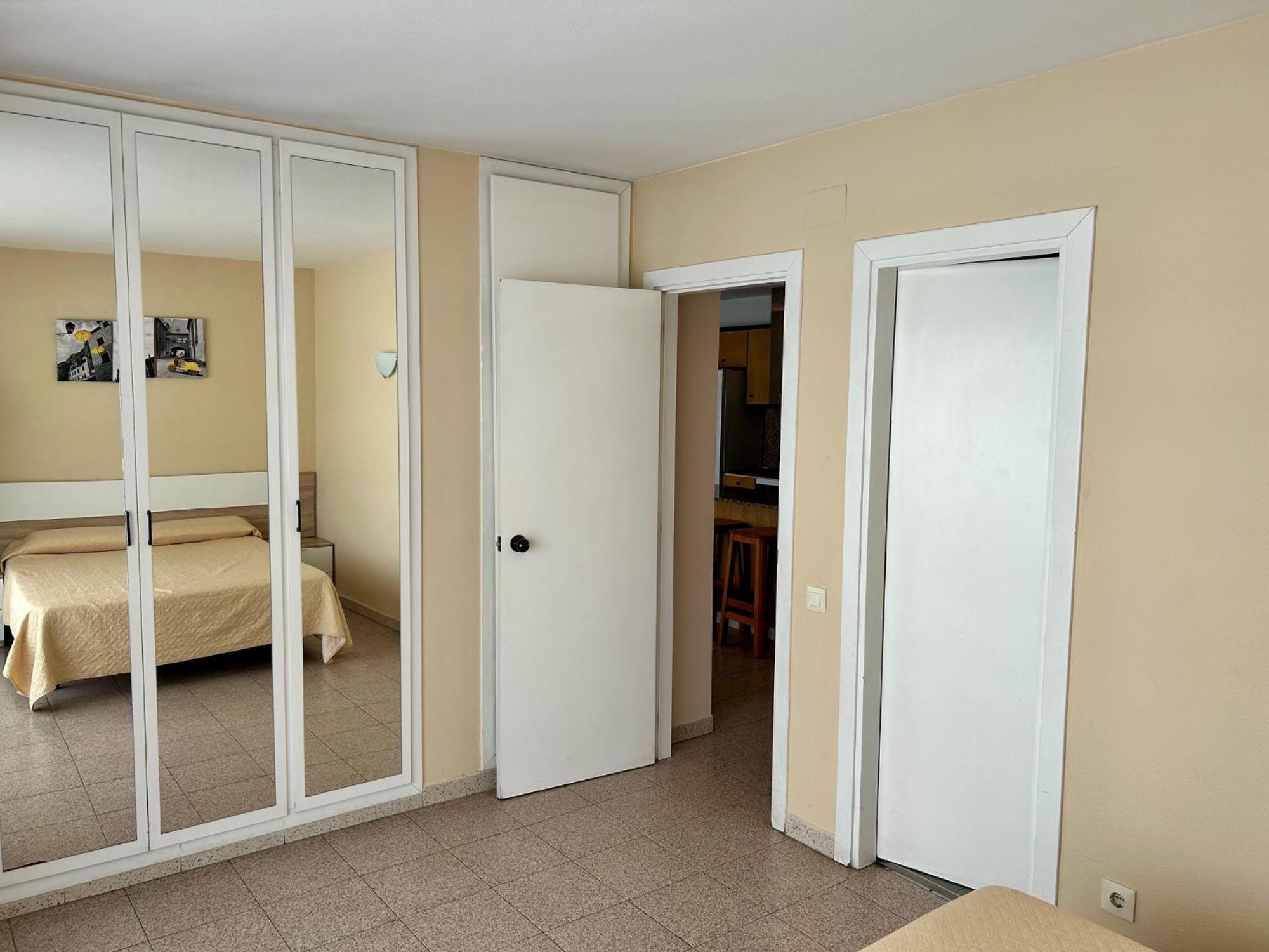 Apartamentos Aventura 살루 외부 사진