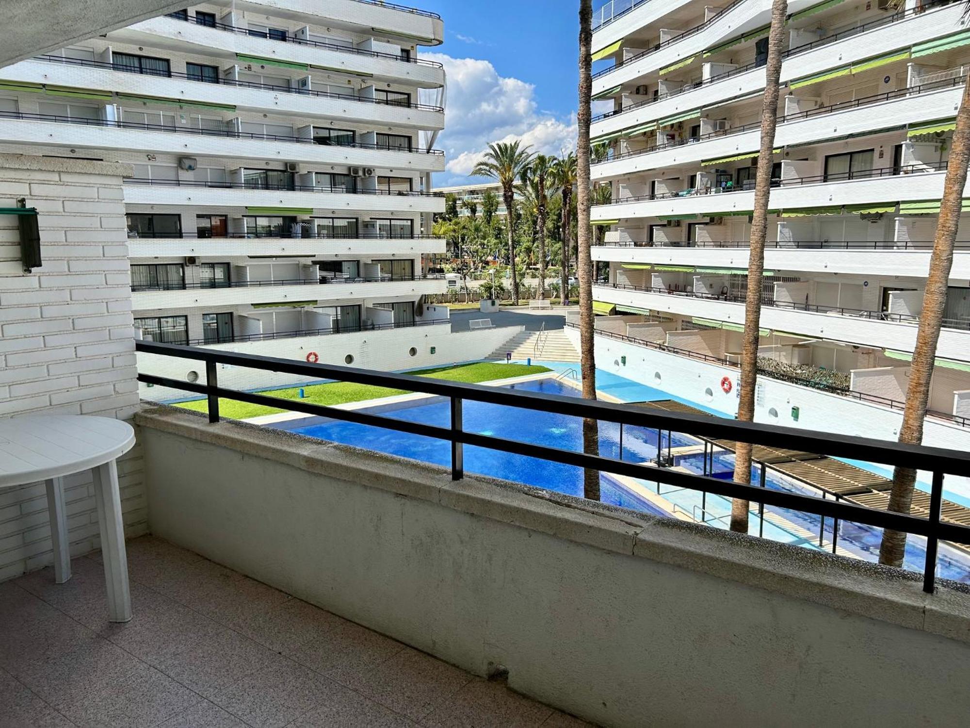 Apartamentos Aventura 살루 외부 사진