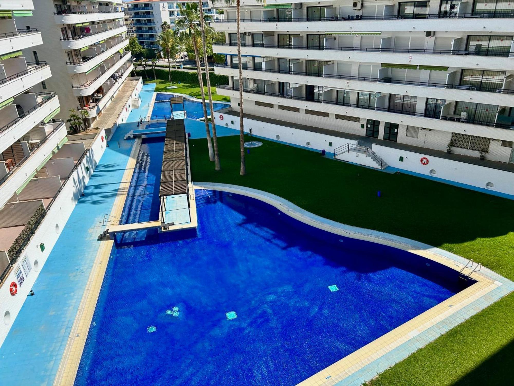 Apartamentos Aventura 살루 외부 사진