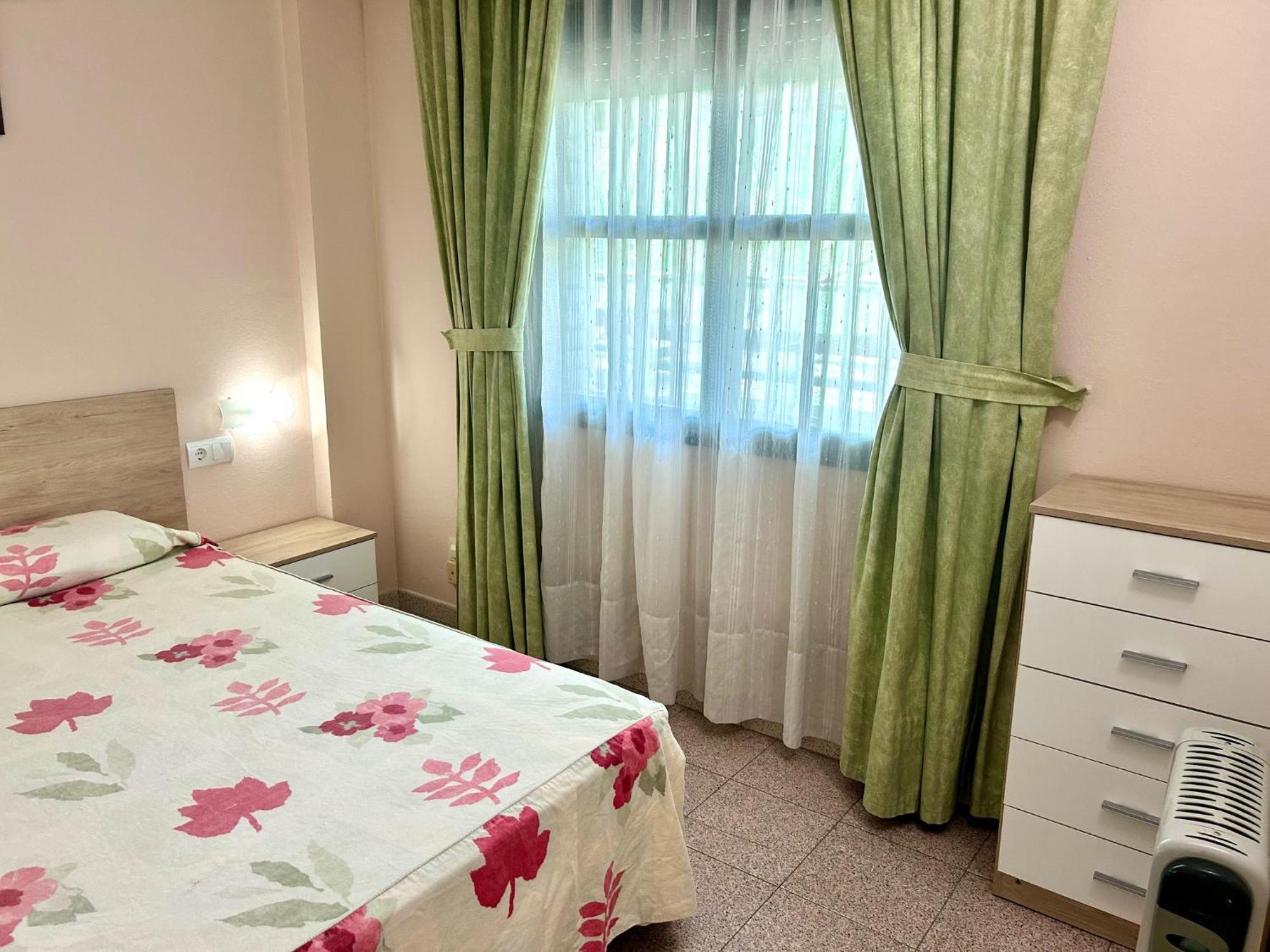 Apartamentos Aventura 살루 외부 사진