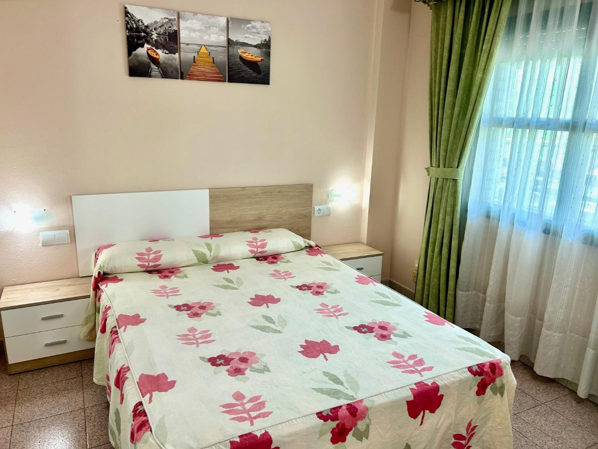 Apartamentos Aventura 살루 외부 사진